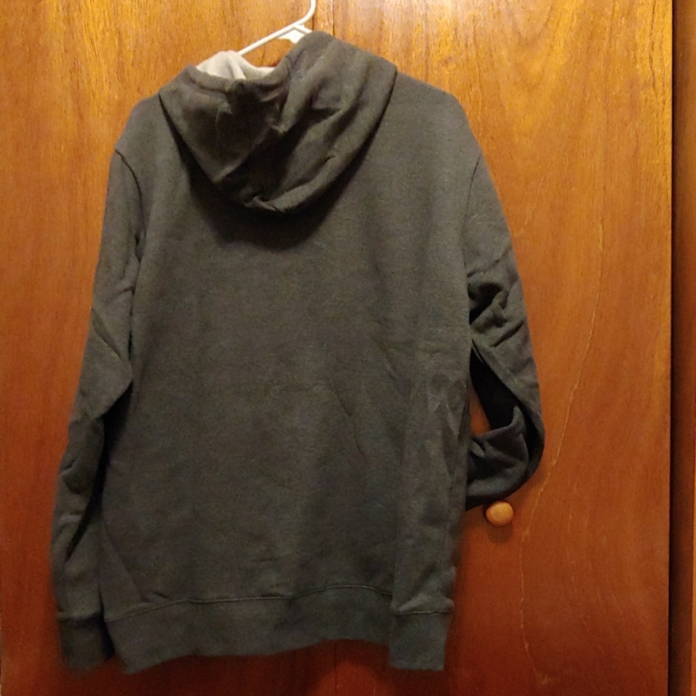 Reebok sweatshirt - Picture 3 of 3